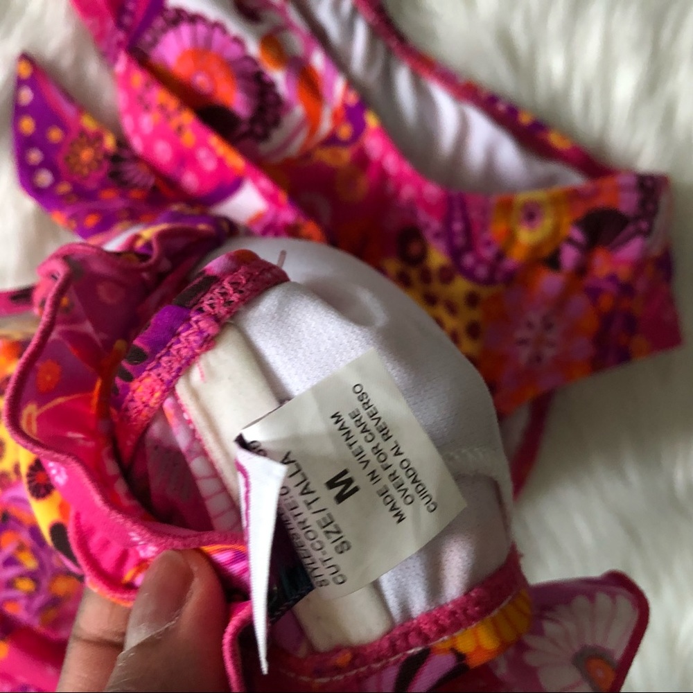 Beach Stop Ruffle Edge Bikini - Picture 3 of 3